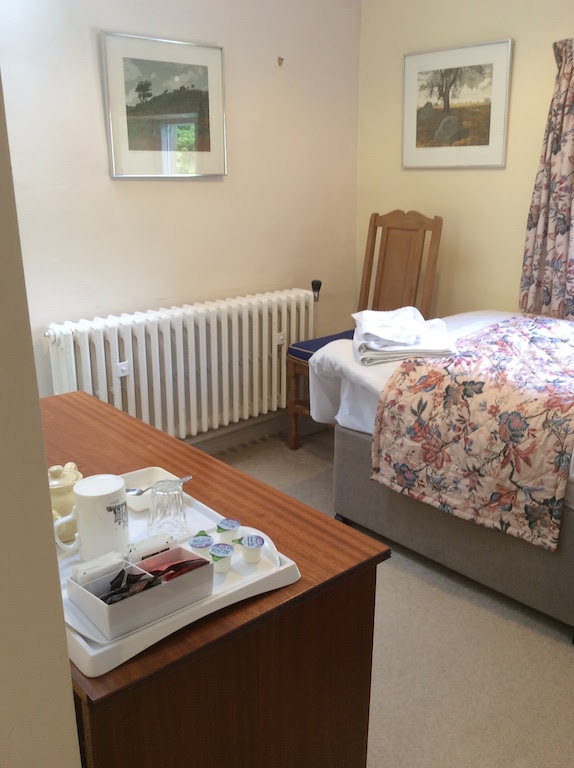 Higham Hall Room 4 IMG_1170