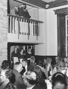 Minstrels-Gallery-1976